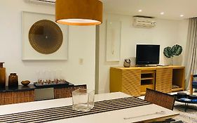 Twice Guarujá - Club Residence